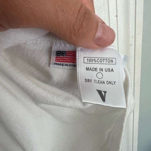 VLONE White Shirt with Black Lettering - Picture 5 of 6